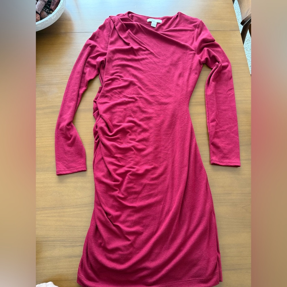 Banana Republic Red Long‎ Sleeve Ruched Dress